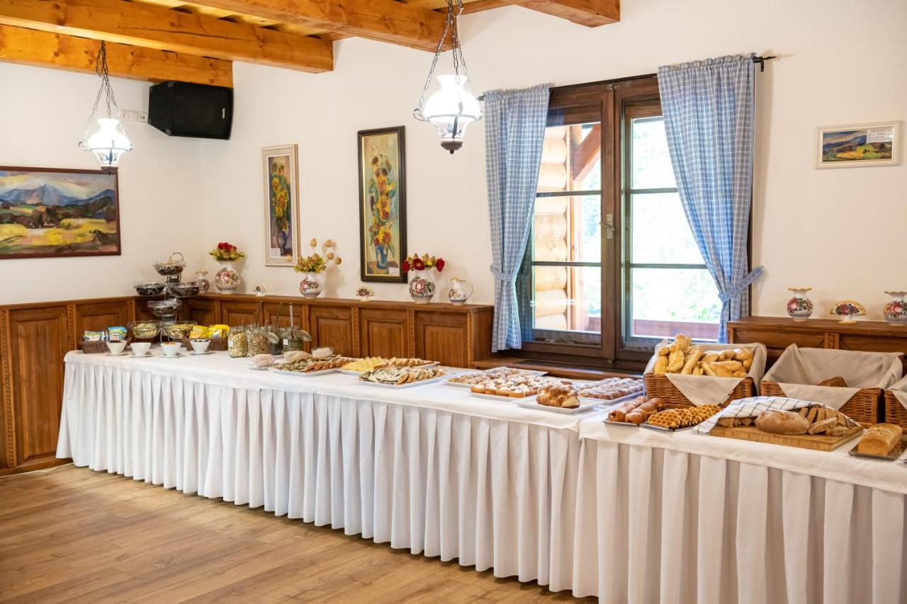 Wellness Hotel Ondrášův dvůr Bila  Exterior foto