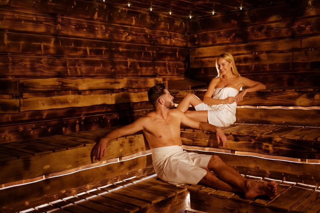 Wellness Hotel Ondrášův dvůr Bila  Exterior foto